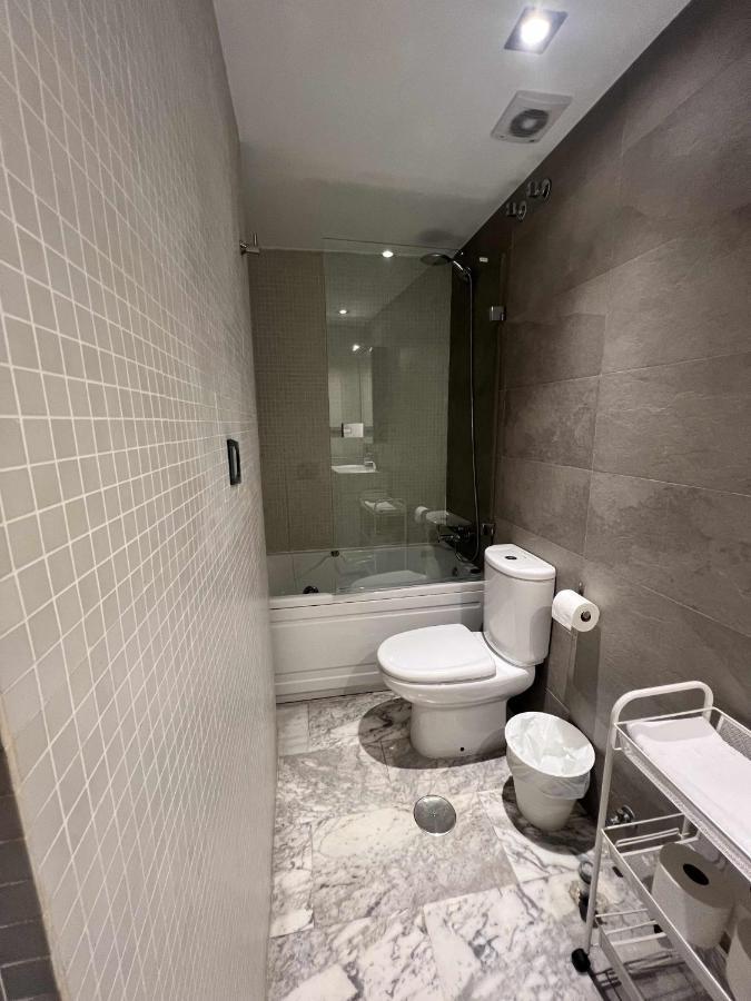 Atico San Bernardo Terraza Y Parking Incluido Appartement Sevilla Buitenkant foto