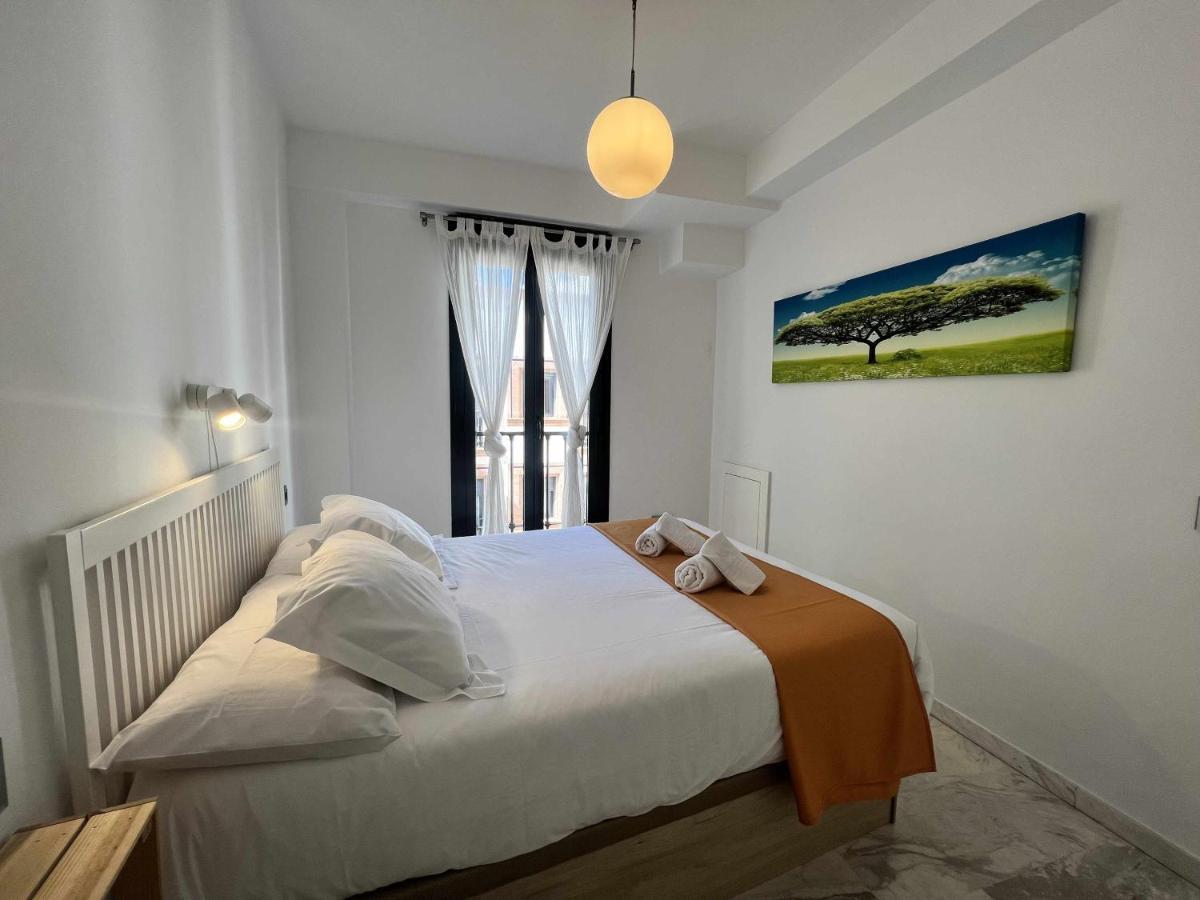 Atico San Bernardo Terraza Y Parking Incluido Appartement Sevilla Buitenkant foto