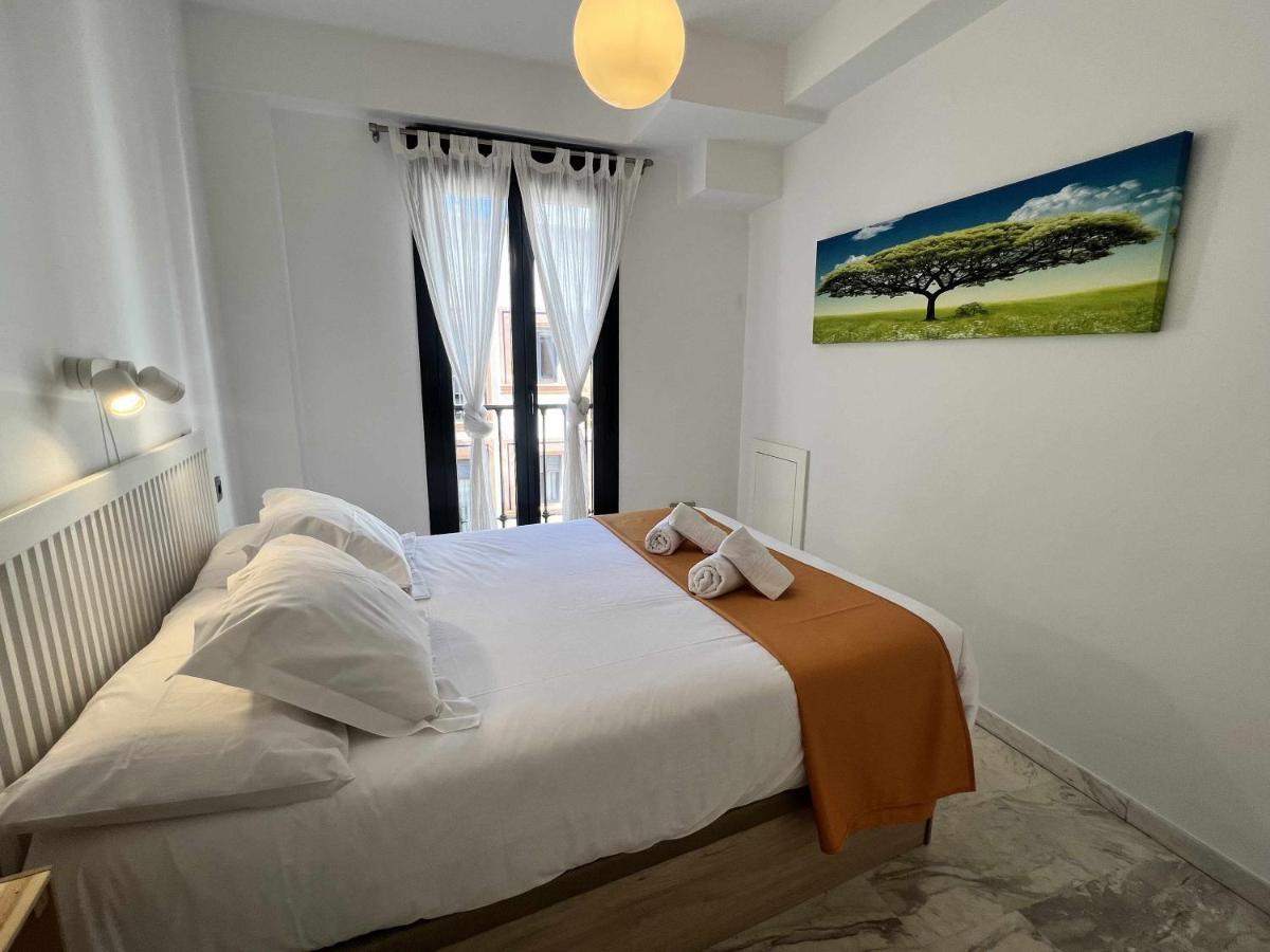 Atico San Bernardo Terraza Y Parking Incluido Appartement Sevilla Buitenkant foto
